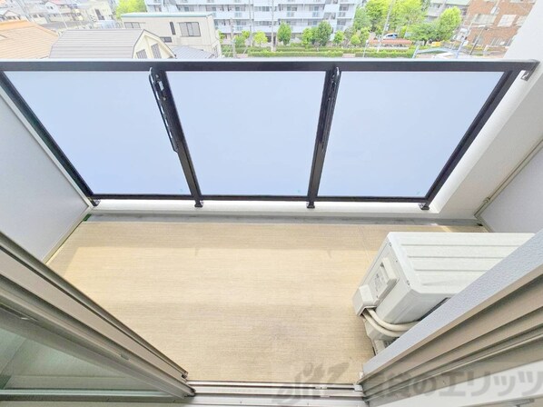 ガーデンクォーツ摂津正雀の物件内観写真